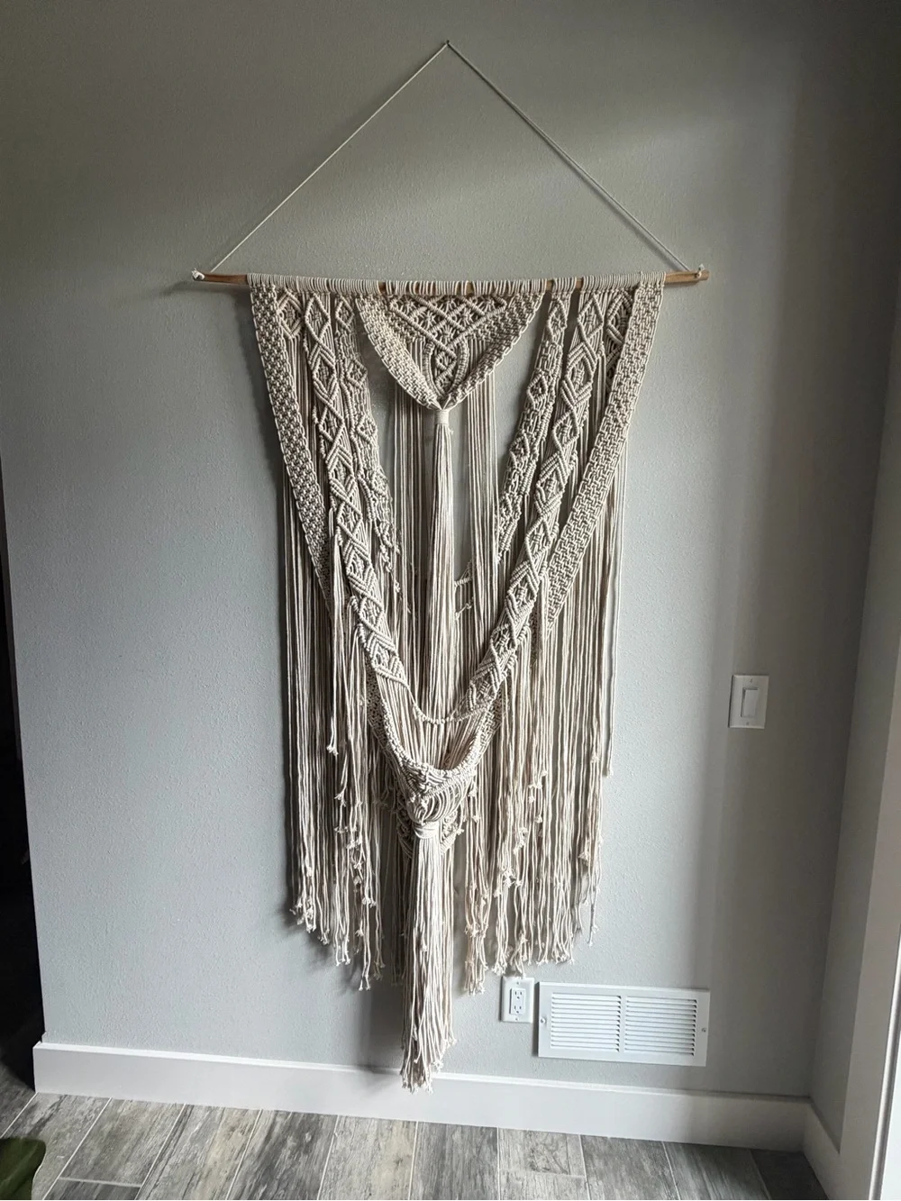 Handmade Macramé Wall Hanging - Cream Boho Decor